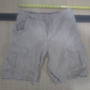 Wrangler Jeans Co cargo shorts (size 30 waist) - light brown